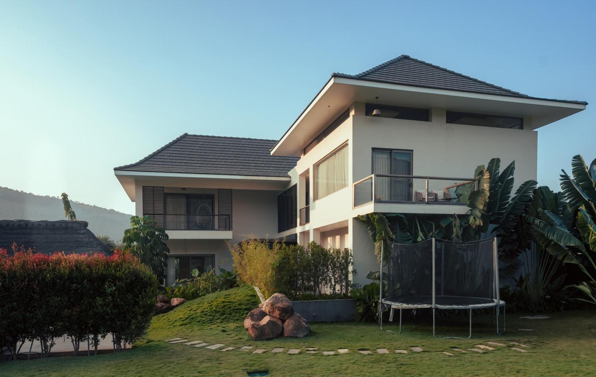 מלון Nandigunda Oro The Estates, Nandi Hills מראה חיצוני תמונה